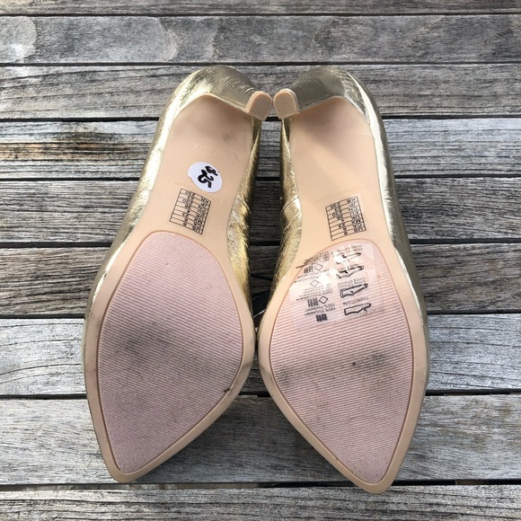 NWT - FOREVER 21 Pumps (LS-13) - Picture 6 of 8